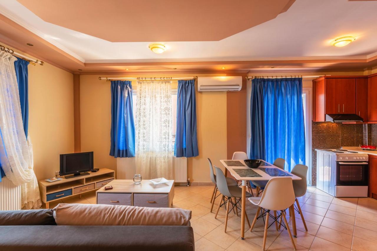 Demmy'S Apartment Potamia  Екстериор снимка